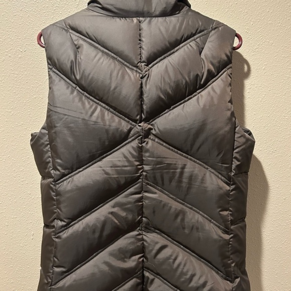 Eddie Bauer Goose Down‎ Vest - Picture 4 of 4